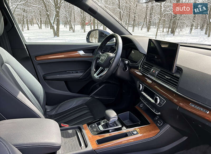 Позашляховик / Кросовер Audi Q5 2020 в Харкові