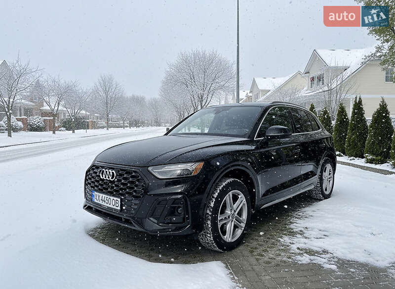 Позашляховик / Кросовер Audi Q5 2020 в Харкові