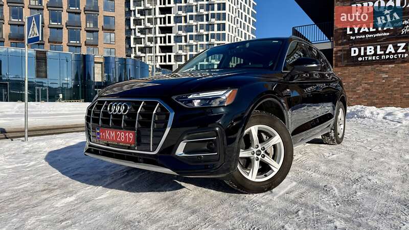 Позашляховик / Кросовер Audi Q5 2023 в Києві