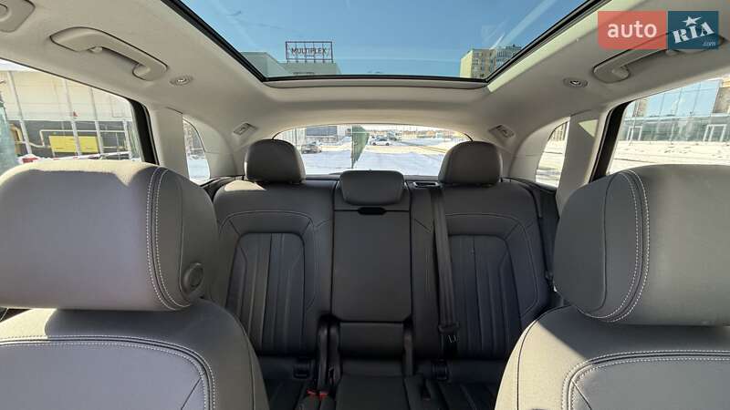 Позашляховик / Кросовер Audi Q5 2023 в Києві