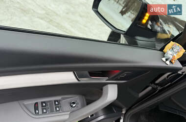 Внедорожник / Кроссовер Audi Q5 2022 в Львове