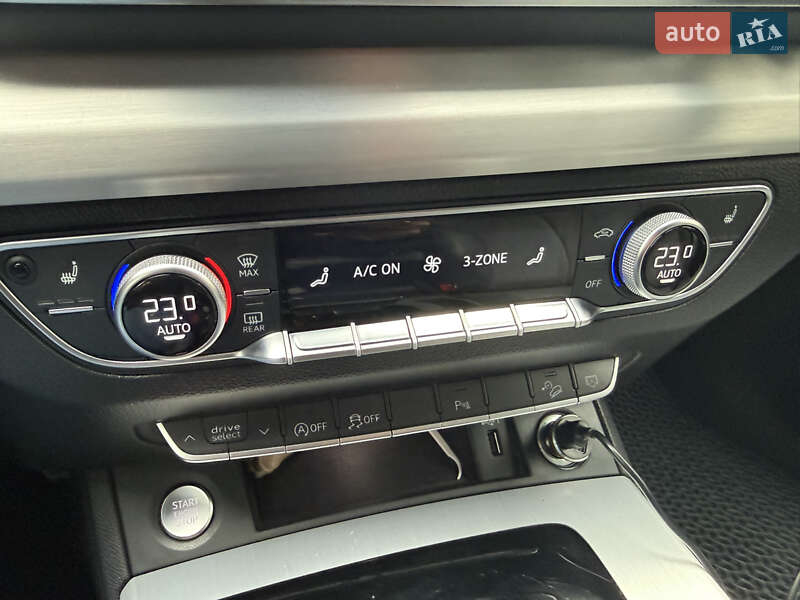 Позашляховик / Кросовер Audi Q5 2022 в Львові