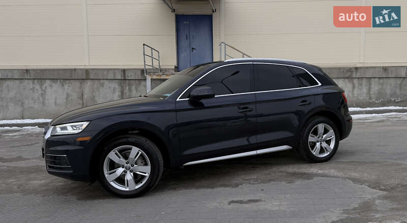 Внедорожник / Кроссовер Audi Q5 2018 в Львове