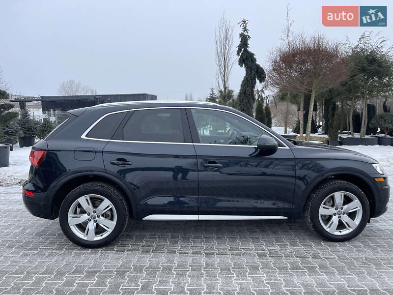 Внедорожник / Кроссовер Audi Q5 2018 в Луцке фото 6 Внедорожник / Кроссовер Audi Q5 2018 в Луцке
