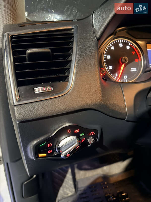 Позашляховик / Кросовер Audi Q5 2014 в Луцьку