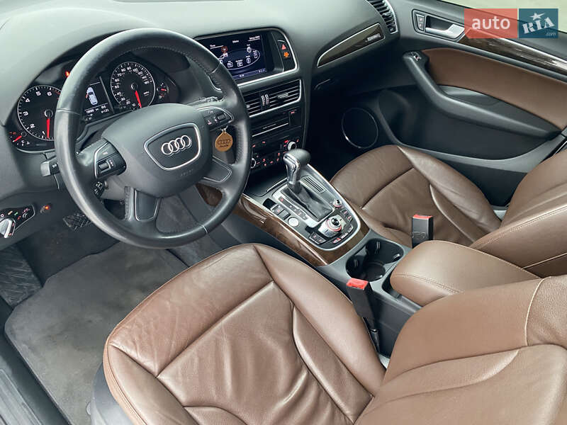 Позашляховик / Кросовер Audi Q5 2013 в Львові