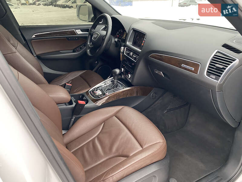 Позашляховик / Кросовер Audi Q5 2013 в Львові