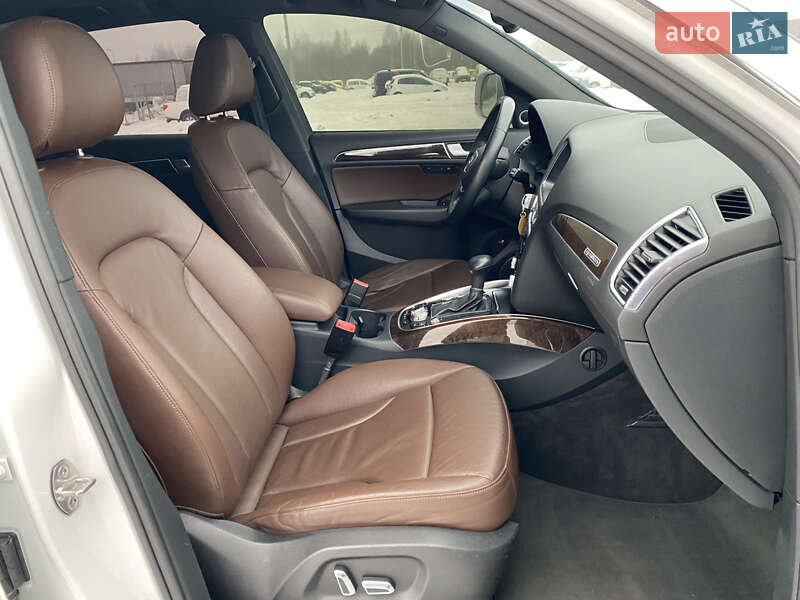 Позашляховик / Кросовер Audi Q5 2013 в Львові