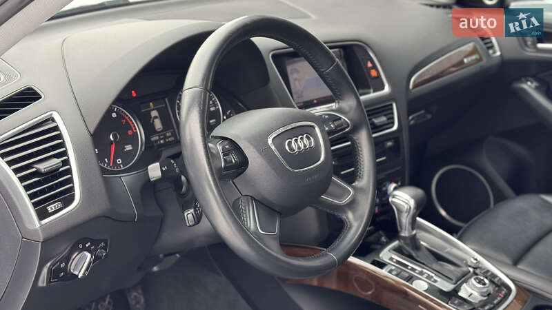 Внедорожник / Кроссовер Audi Q5 2016 в Дубно