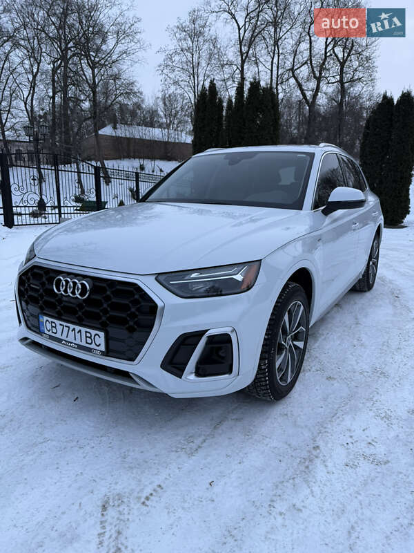 Позашляховик / Кросовер Audi Q5 2023 в Прилуках фото Позашляховик / Кросовер Audi Q5 2023 в Прилуках