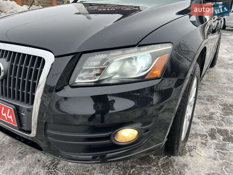 Позашляховик / Кросовер Audi Q5 2012 в Володимирі