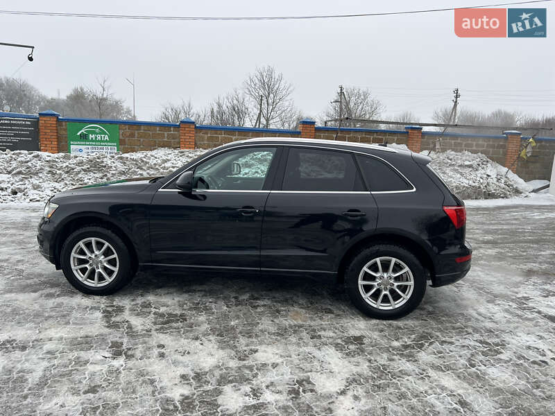 Позашляховик / Кросовер Audi Q5 2012 в Володимирі