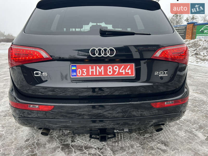 Позашляховик / Кросовер Audi Q5 2012 в Володимирі