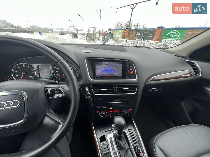 Позашляховик / Кросовер Audi Q5 2012 в Володимирі