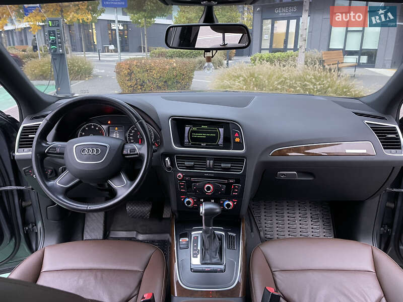 Позашляховик / Кросовер Audi Q5 2015 в Вінниці