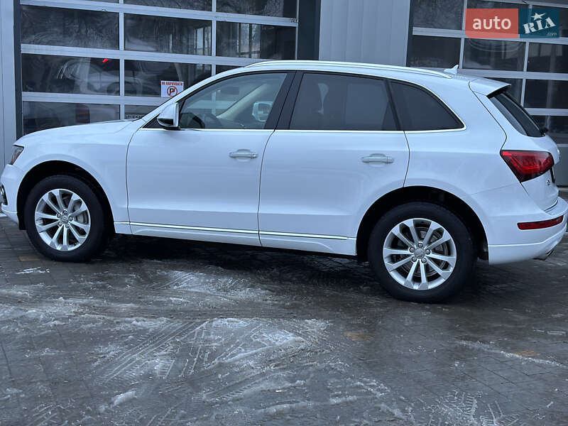Позашляховик / Кросовер Audi Q5 2015 в Дрогобичі