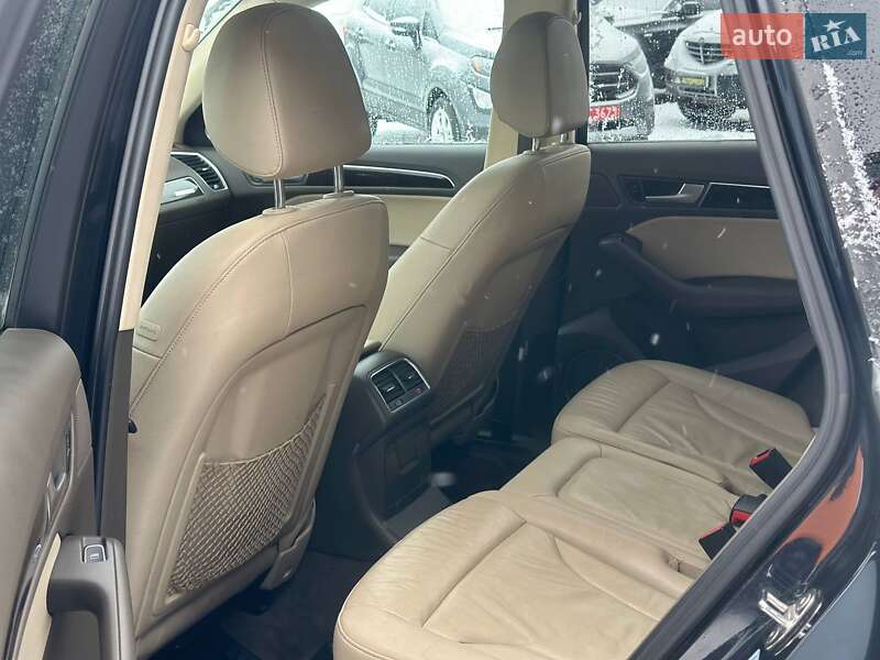 Внедорожник / Кроссовер Audi Q5 2012 в Харькове