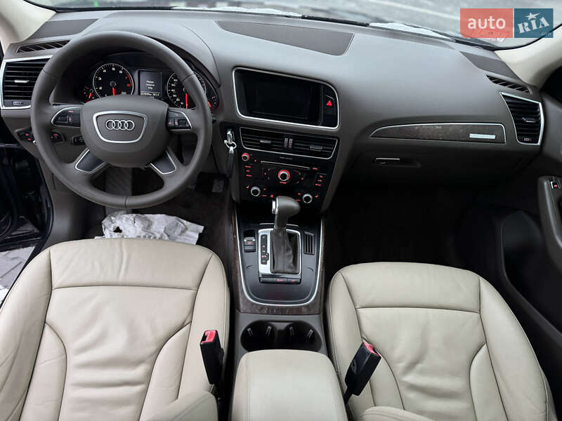 Позашляховик / Кросовер Audi Q5 2014 в Дубні