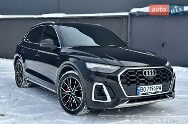 Внедорожник / Кроссовер Audi Q5 2020 в Киеве