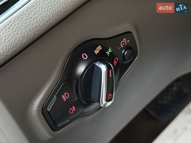 Позашляховик / Кросовер Audi Q5 2015 в Дрогобичі