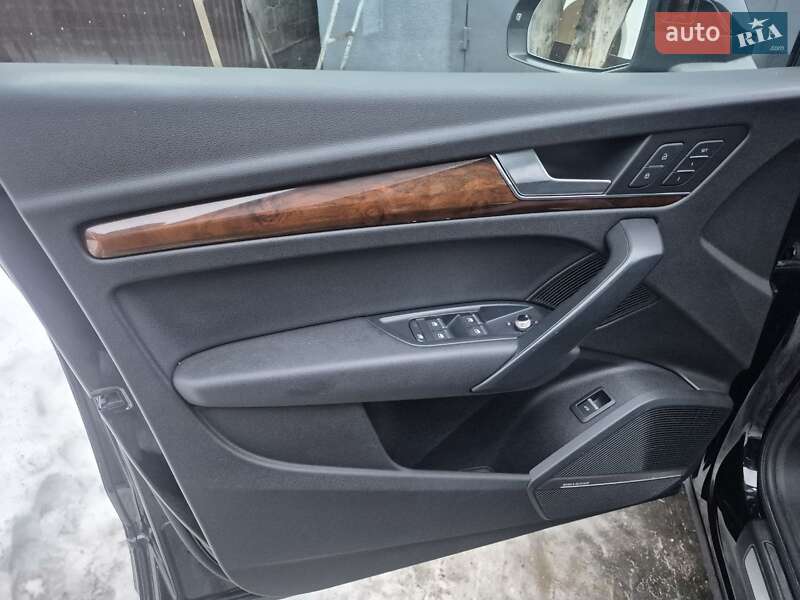 Внедорожник / Кроссовер Audi Q5 2018 в Львове фото 19 Внедорожник / Кроссовер Audi Q5 2018 в Львове