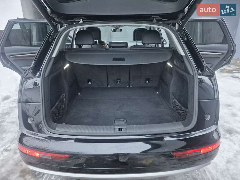 Внедорожник / Кроссовер Audi Q5 2018 в Львове фото 32 Внедорожник / Кроссовер Audi Q5 2018 в Львове