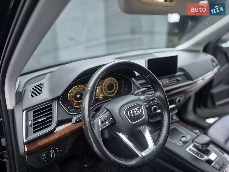 Внедорожник / Кроссовер Audi Q5 2018 в Львове фото 41 Внедорожник / Кроссовер Audi Q5 2018 в Львове