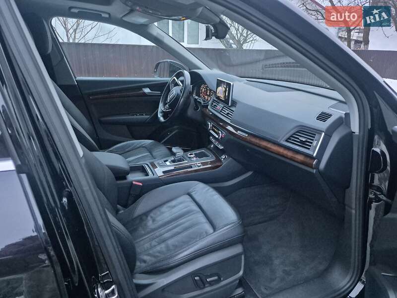 Внедорожник / Кроссовер Audi Q5 2018 в Львове фото 60 Внедорожник / Кроссовер Audi Q5 2018 в Львове