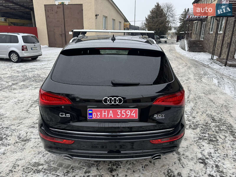 Внедорожник / Кроссовер Audi Q5 2017 в Владимире