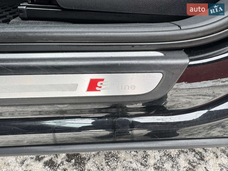 Внедорожник / Кроссовер Audi Q5 2017 в Владимире