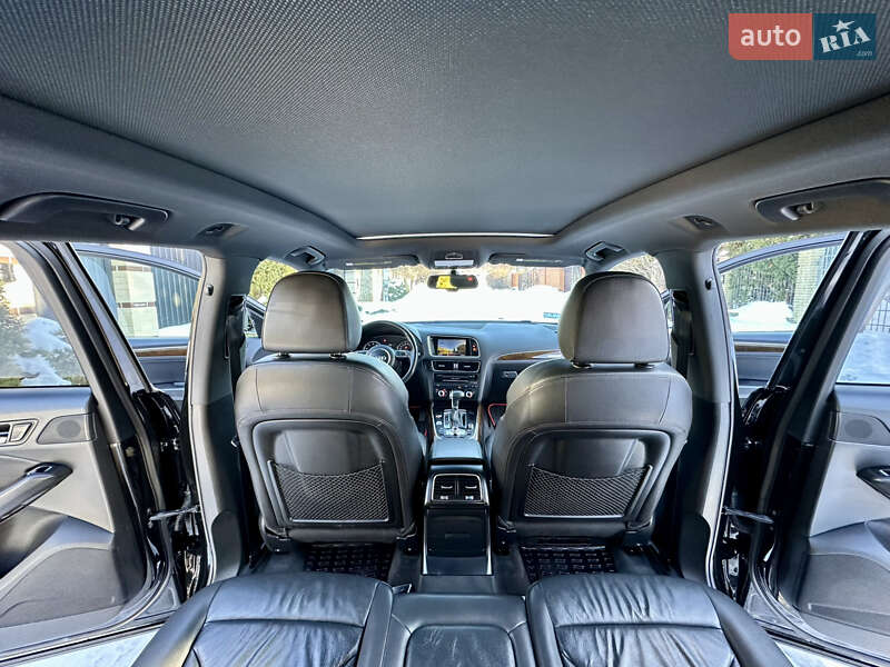 Позашляховик / Кросовер Audi Q5 2015 в Києві