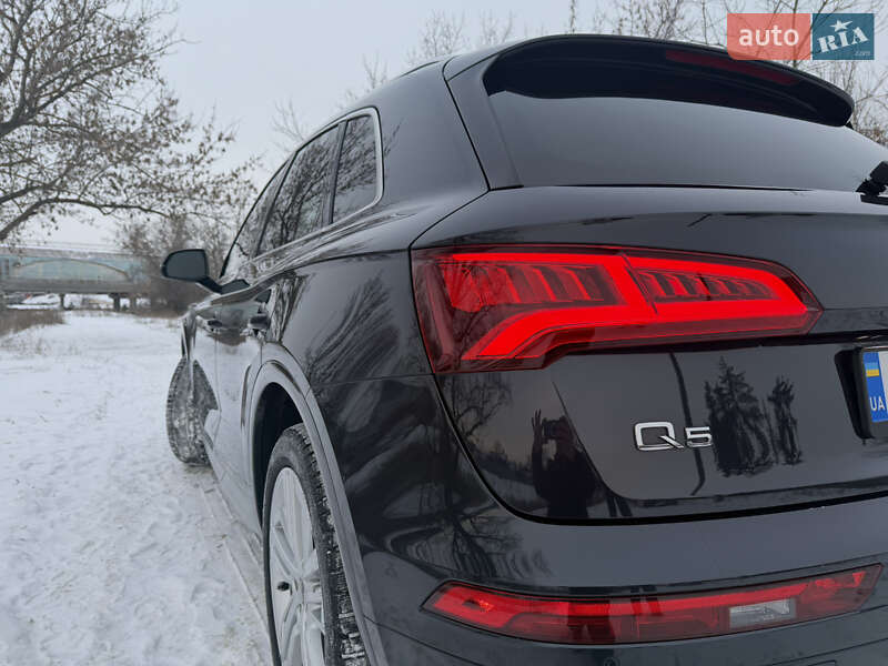 Внедорожник / Кроссовер Audi Q5 2018 в Харькове фото 4 Внедорожник / Кроссовер Audi Q5 2018 в Харькове