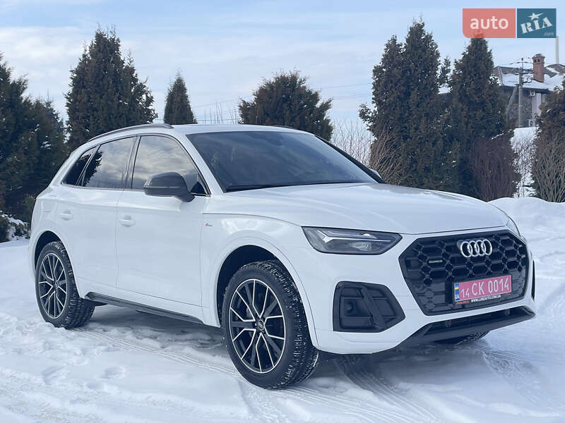 Позашляховик / Кросовер Audi Q5 2021 в Львові