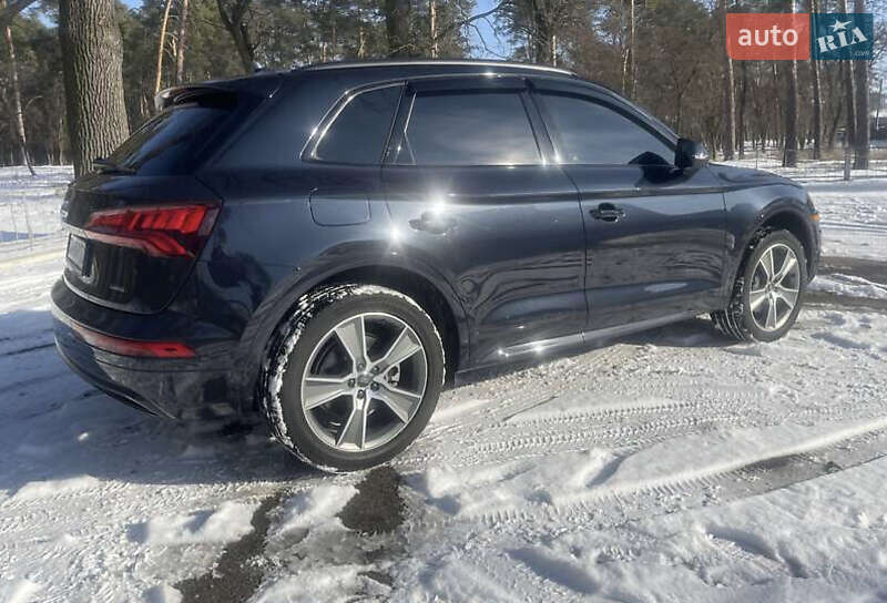 Позашляховик / Кросовер Audi Q5 2019 в Луцьку фото 14 Позашляховик / Кросовер Audi Q5 2019 в Луцьку