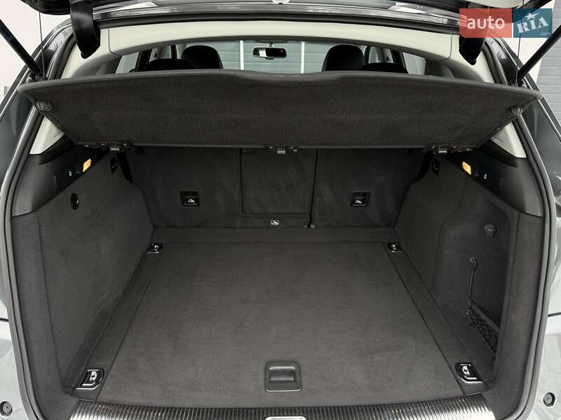 Позашляховик / Кросовер Audi Q5 2015 в Дрогобичі