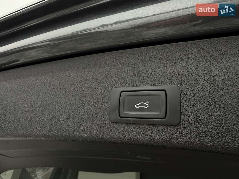 Позашляховик / Кросовер Audi Q5 2015 в Дрогобичі