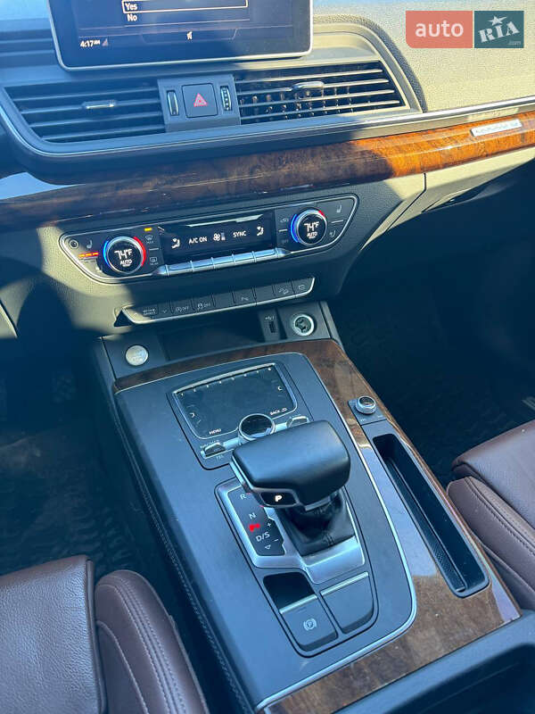 Внедорожник / Кроссовер Audi Q5 2018 в Киеве