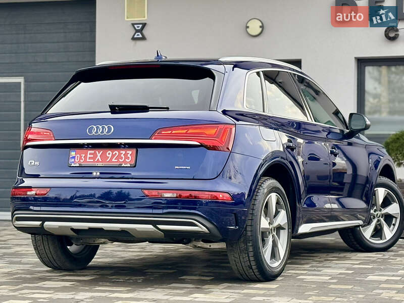 Внедорожник / Кроссовер Audi Q5 2022 в Дрогобыче