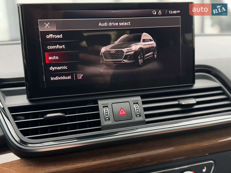 Внедорожник / Кроссовер Audi Q5 2022 в Дрогобыче