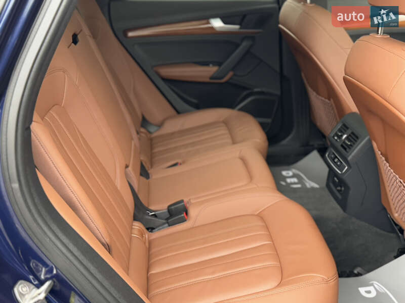 Внедорожник / Кроссовер Audi Q5 2022 в Дрогобыче