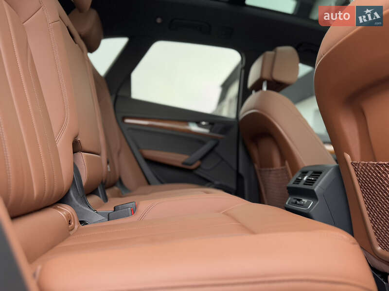 Внедорожник / Кроссовер Audi Q5 2022 в Дрогобыче