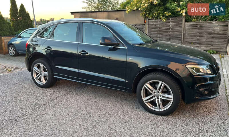 Позашляховик / Кросовер Audi Q5 2011 в Тернополі