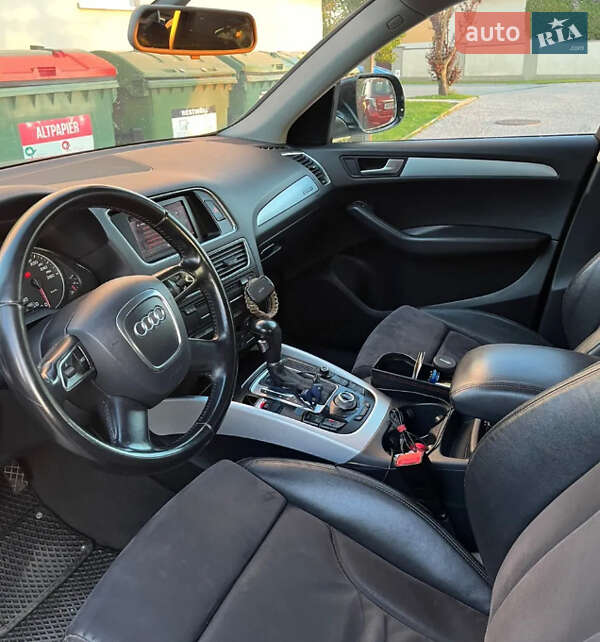 Позашляховик / Кросовер Audi Q5 2011 в Тернополі