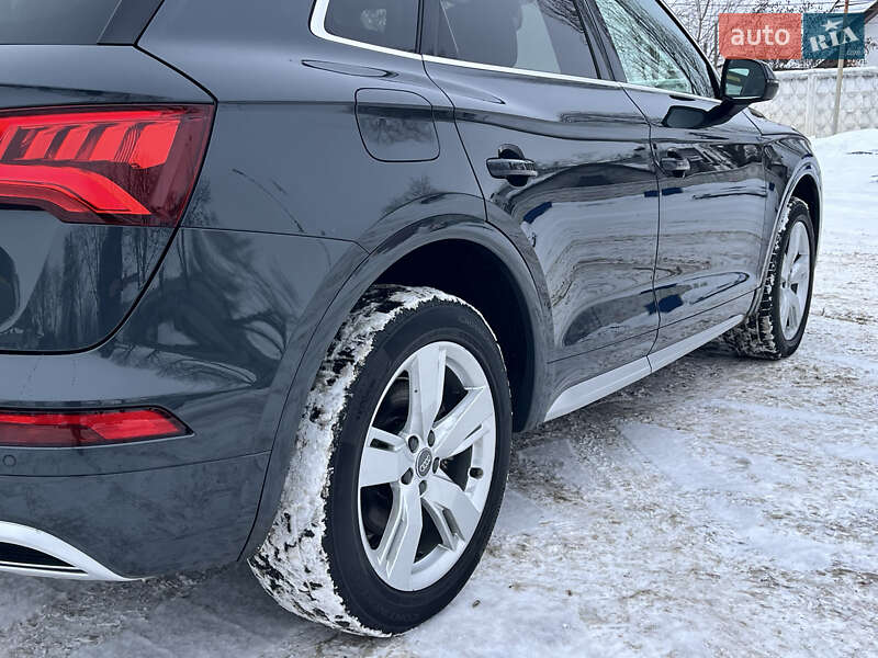 Позашляховик / Кросовер Audi Q5 2017 в Києві