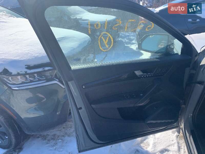 Внедорожник / Кроссовер Audi Q5 2019 в Ровно фото 26 Внедорожник / Кроссовер Audi Q5 2019 в Ровно