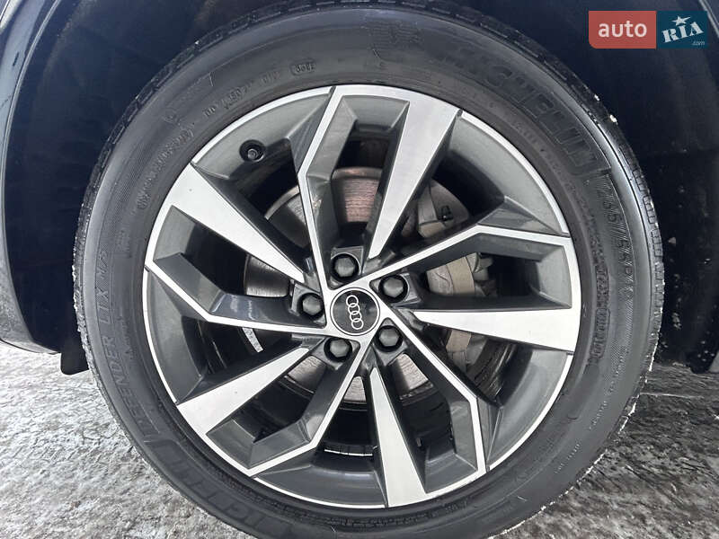 Внедорожник / Кроссовер Audi Q5 2020 в Ивано-Франковске