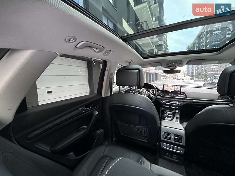 Внедорожник / Кроссовер Audi Q5 2020 в Ивано-Франковске
