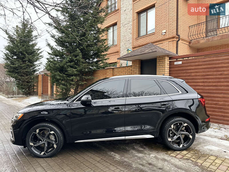 Позашляховик / Кросовер Audi Q5 2021 в Одесі
