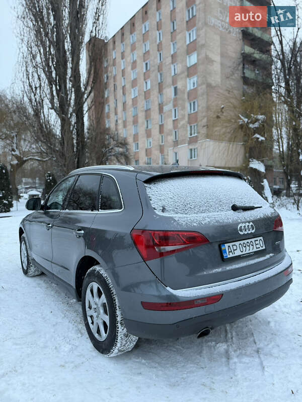 Позашляховик / Кросовер Audi Q5 2015 в Кам'янець-Подільському