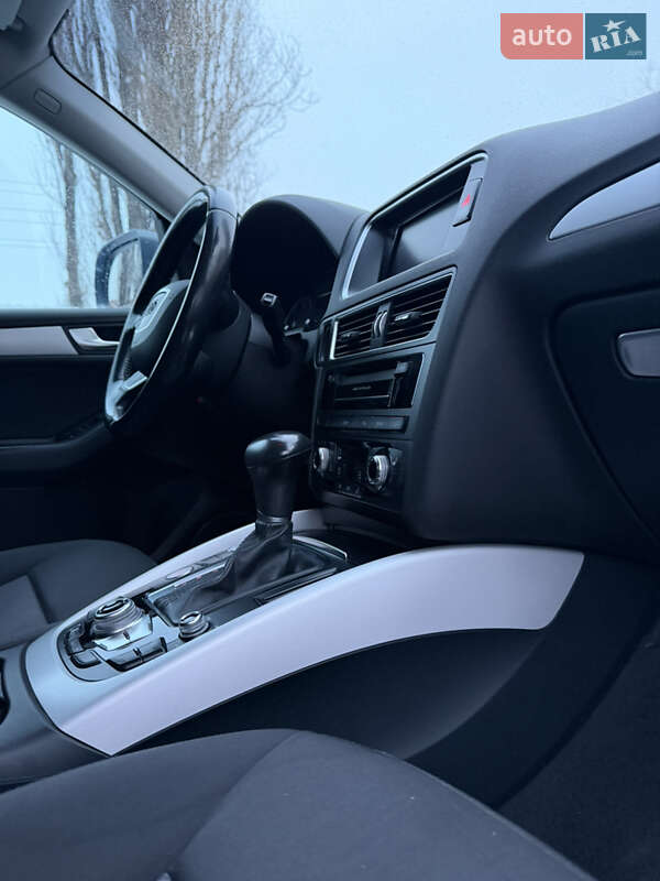 Позашляховик / Кросовер Audi Q5 2015 в Кам'янець-Подільському